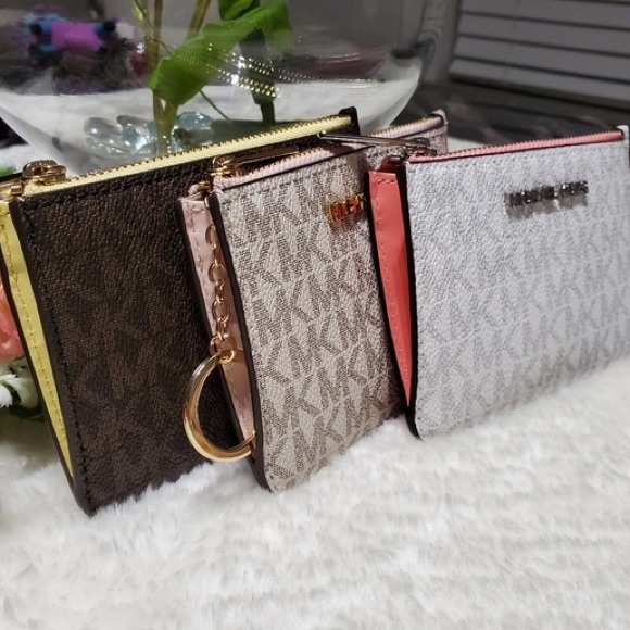 MK CARD KEY HOLDER - Picture 7 of 8